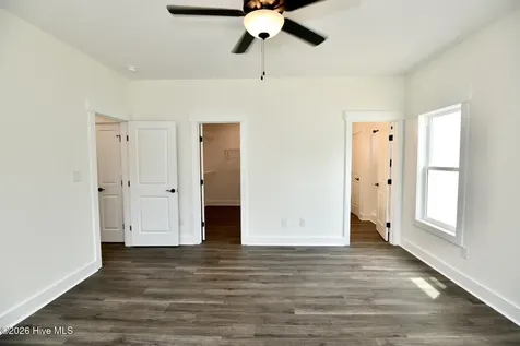 141 Laura Drive New Bern NC 28562