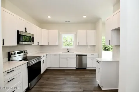 141 Laura Drive New Bern NC 28562