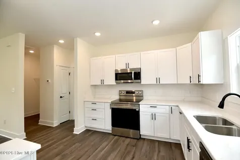 141 Laura Drive New Bern NC 28562