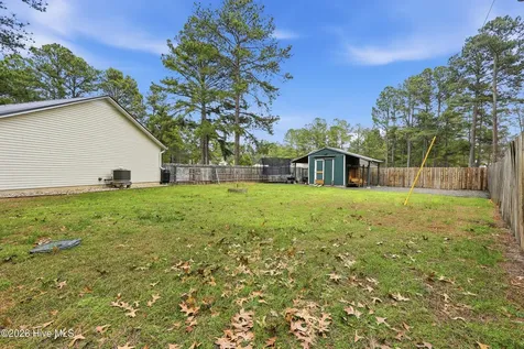 115 Grosbeak Court Aberdeen NC 28315