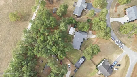 115 Grosbeak Court Aberdeen NC 28315