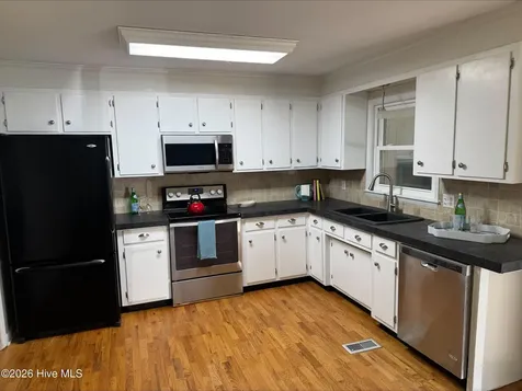 117 Brookfield Drive Wilmington NC 28405