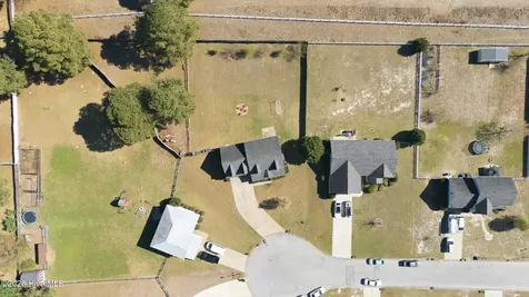 206 Blacksmith Lane Raeford NC 28376