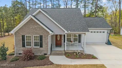 106 Walnut Avenue Hamlet NC 28345