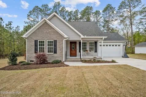 106 Walnut Avenue Hamlet NC 28345