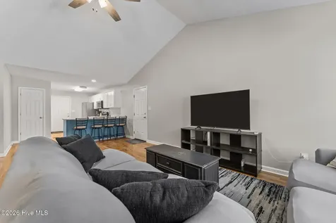 106 Walnut Avenue Hamlet NC 28345