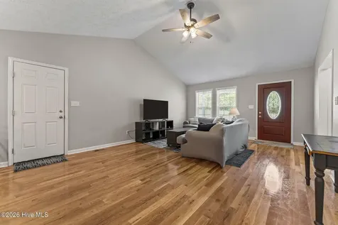 106 Walnut Avenue Hamlet NC 28345