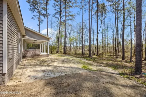 1001 Ecru Circle New Bern NC 28562