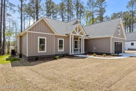 1001 Ecru Circle New Bern NC 28562