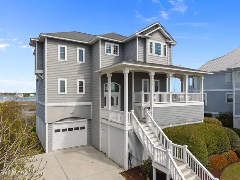 42 Sailview Drive North Topsail Beach NC 28460