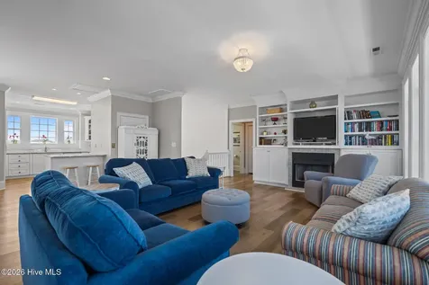 42 Sailview Drive North Topsail Beach NC 28460