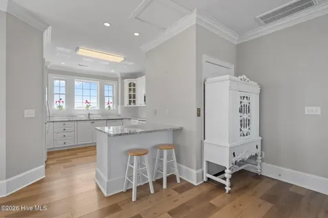 42 Sailview Drive North Topsail Beach NC 28460