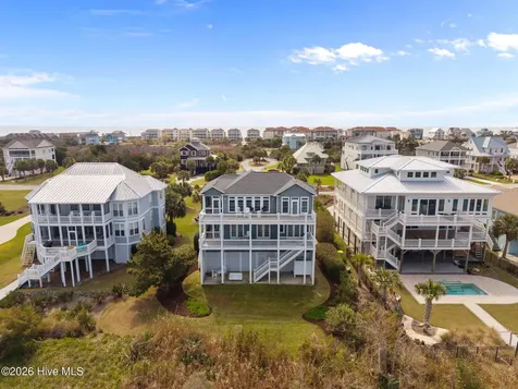 42 Sailview Drive North Topsail Beach NC 28460