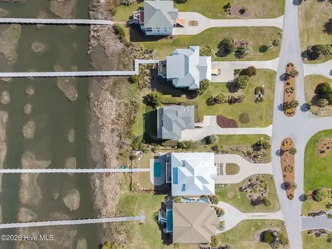 42 Sailview Drive North Topsail Beach NC 28460