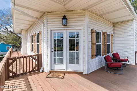 217 NE 61st Street Oak Island NC 28465