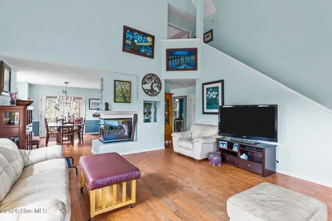 217 NE 61st Street Oak Island NC 28465