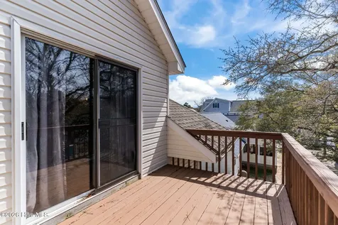 217 NE 61st Street Oak Island NC 28465