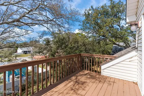 217 NE 61st Street Oak Island NC 28465