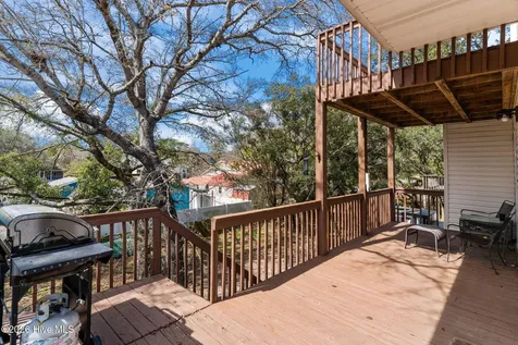 217 NE 61st Street Oak Island NC 28465