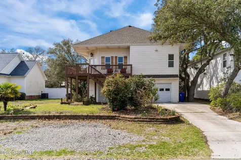217 NE 61st Street Oak Island NC 28465