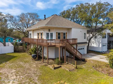217 NE 61st Street Oak Island NC 28465