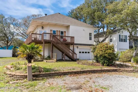 217 NE 61st Street Oak Island NC 28465