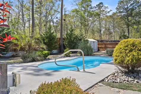 375 Canter Crest Road Hampstead NC 28443