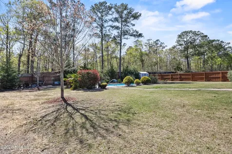 375 Canter Crest Road Hampstead NC 28443