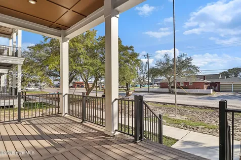 805 Mulberry Street Beaufort NC 28516