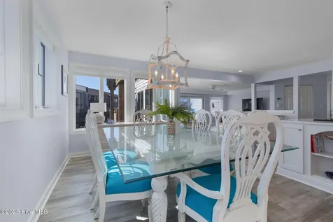 301 Salter Path Road Pine Knoll Shores NC 28512