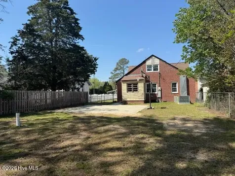 6683 E Wilson Street Fountain NC 27829