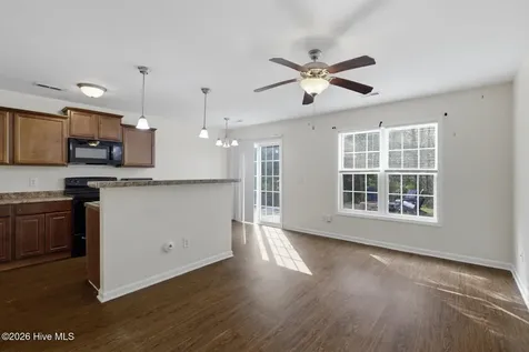 70 Thornbury Drive Rocky Point NC 28457