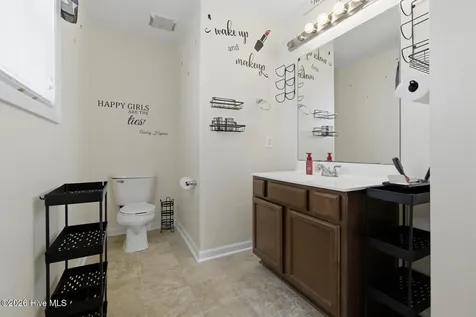 70 Thornbury Drive Rocky Point NC 28457
