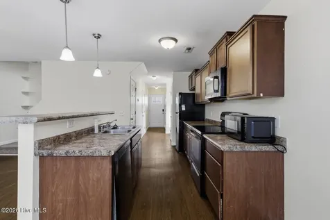 70 Thornbury Drive Rocky Point NC 28457