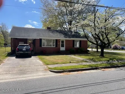 406 W Daniels Street Kinston NC 28501