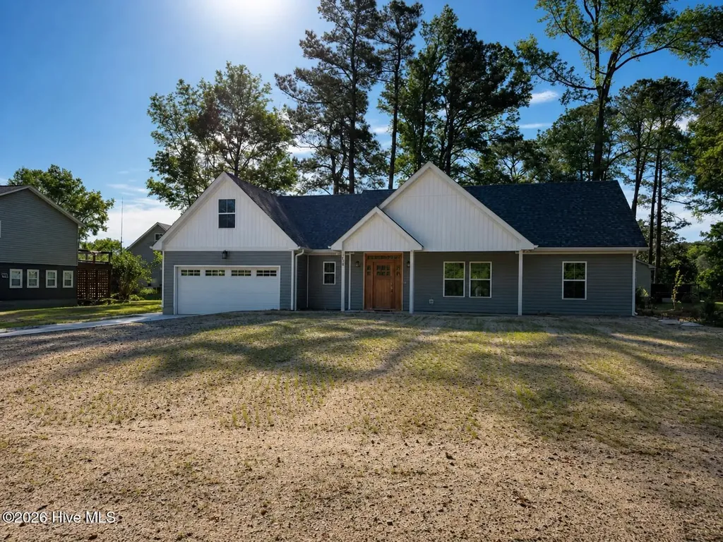 148A Coinjock Canal Road Coinjock NC 27923