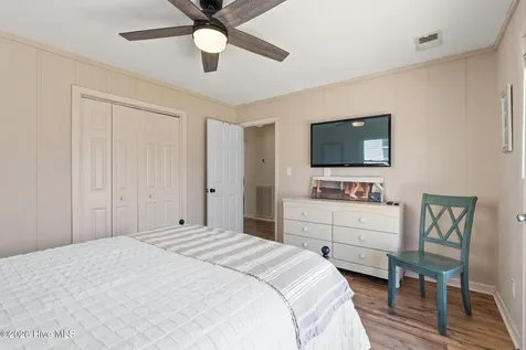 172 E Second Street Ocean Isle Beach NC 28469