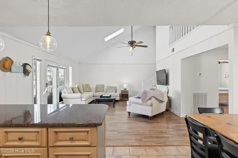 172 E Second Street Ocean Isle Beach NC 28469