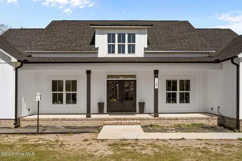 127 Louise Lane Richlands NC 28574