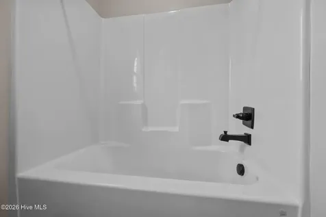 127 Louise Lane Richlands NC 28574