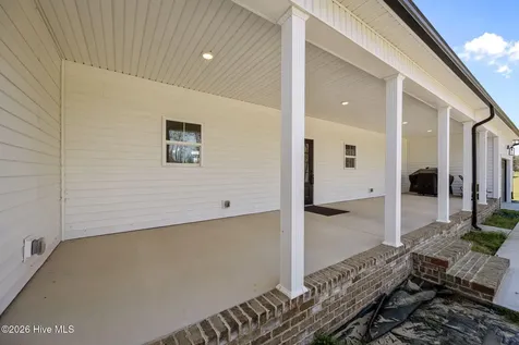 127 Louise Lane Richlands NC 28574