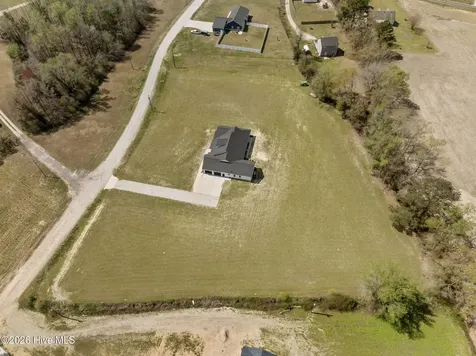 127 Louise Lane Richlands NC 28574