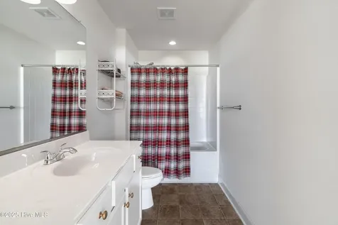 300 Farmstead Loop Moyock NC 27958