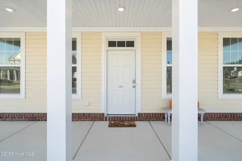 300 Farmstead Loop Moyock NC 27958