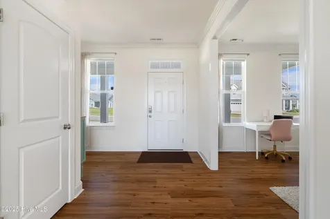 300 Farmstead Loop Moyock NC 27958
