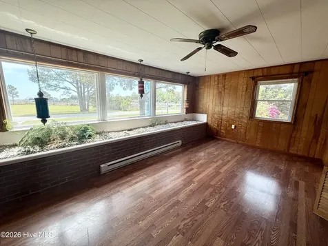 459 Shell Road Atlantic NC 28511