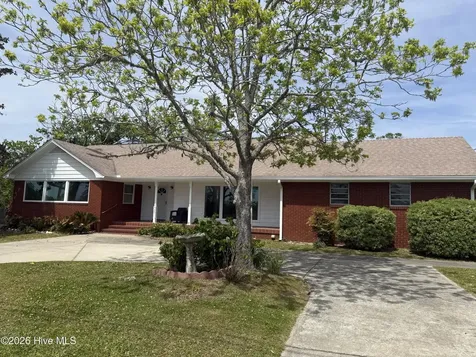 459 Shell Road Atlantic NC 28511