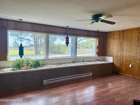 459 Shell Road Atlantic NC 28511