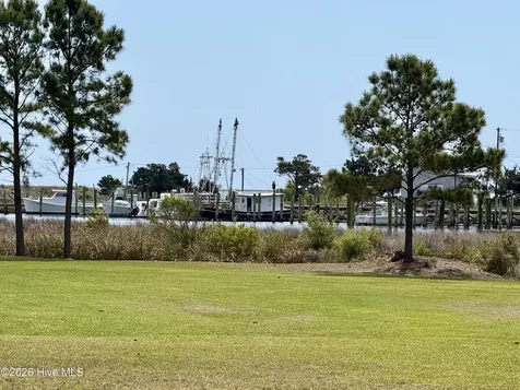 459 Shell Road Atlantic NC 28511