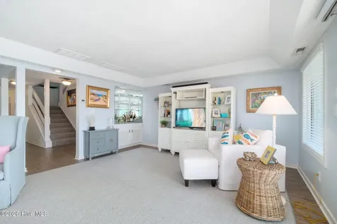 301 Salter Path Road Pine Knoll Shores NC 28512